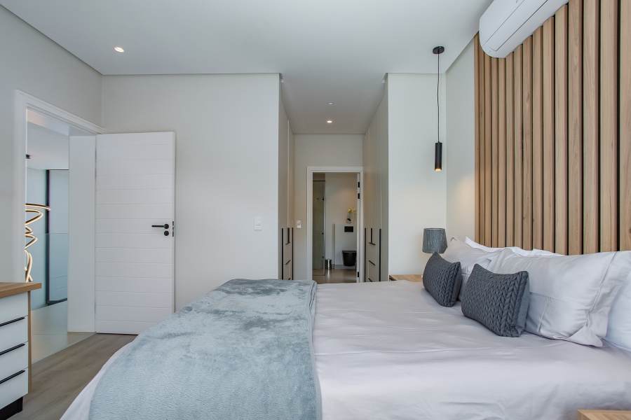 6 Bedroom Property for Sale in Pearl Valley at Val de Vie Western Cape